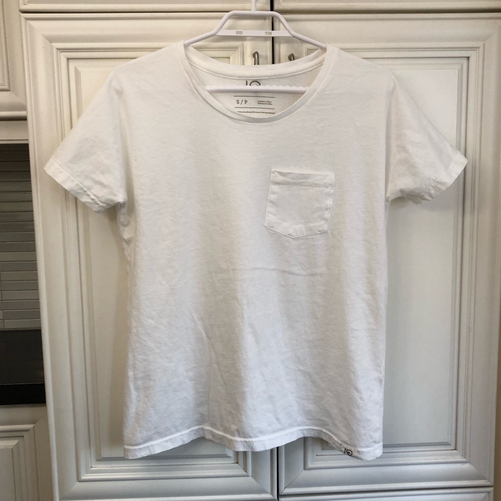 tentree women’s pocket t-shirt